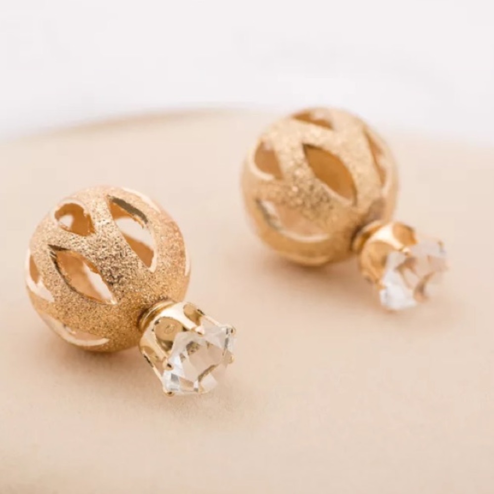 ⚜️[𝟯/$𝟭𝟴]⚜️Golden Crystal Ball Earrings NEW - Picture 3 of 9